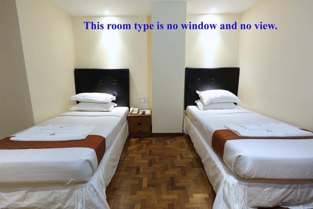 Queen'S Park Hotel Янгон Екстериор снимка